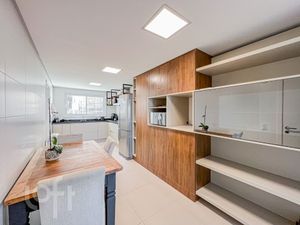 Image 8 - 828361