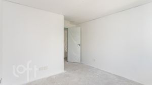 Image 20 - 828374