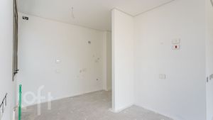 Image 3 - 828374