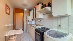 Image 22 - 828379