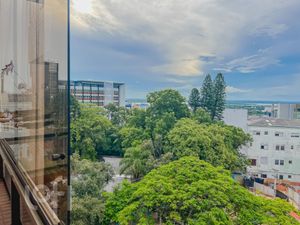 Image 6 - 828427