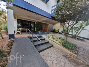 Image 31 - 828555