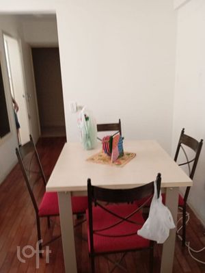 Image 3 - 828631