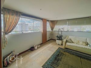 Image 1 - 828632