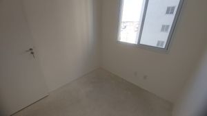 Image 5 - 828643