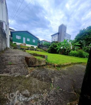 Image 1 - 828697