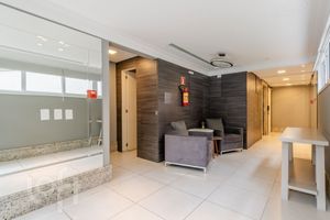 Image 11 - 828725