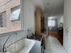 Image 10 - 828820