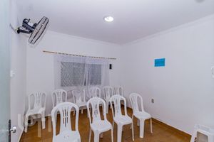 Image 3 - 828861