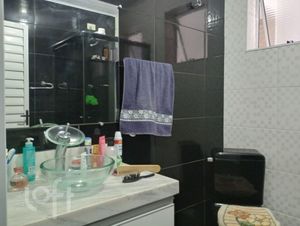 Image 11 - 828880