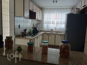 Image 4 - 828880