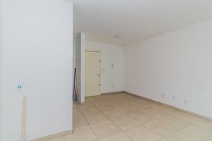 Image 4 - 828889