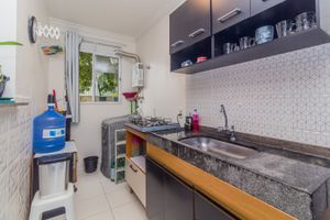 Image 15 - 828945