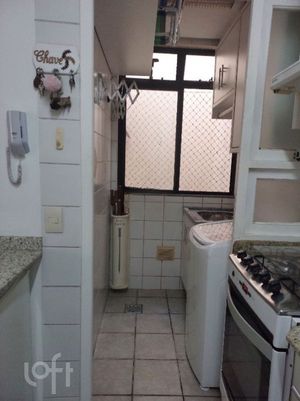 Image 9 - 828951