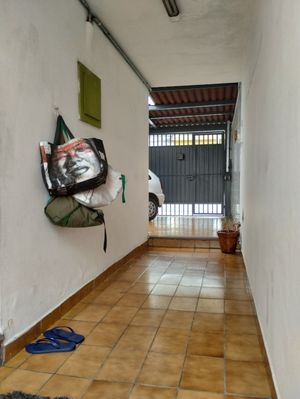 Image 10 - 829026