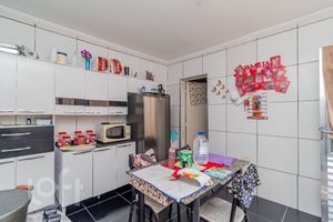 Image 9 - 829088