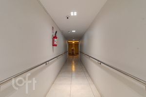 Image 3 - 829127