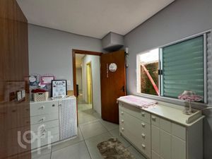 Image 13 - 829128