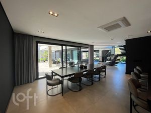 Image 16 - 829442