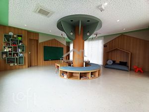Image 29 - 829761