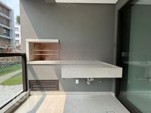 Image 5 - 830021