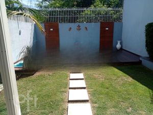 Image 15 - 830023