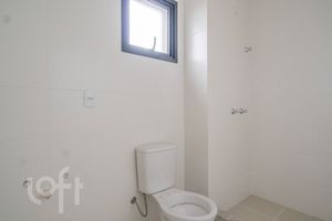 Image 37 - 830032