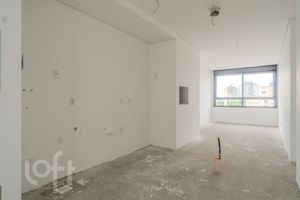 Image 5 - 830032