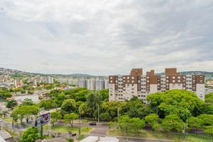 Image 11 - 830032