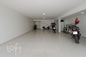 Image 32 - 830148