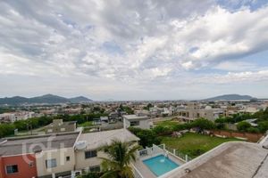 Image 33 - 830148