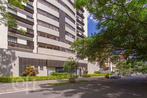 Image 41 - 830281