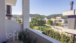 Image 31 - 830472