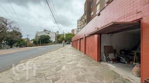 Image 16 - 830630