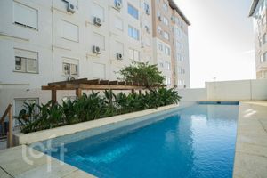 Image 16 - 830635