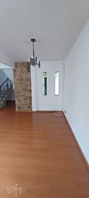 Image 3 - 830826