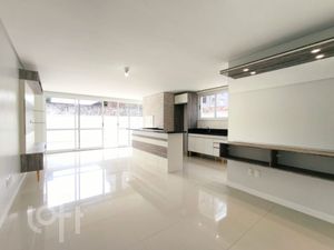 Image 31 - 830939