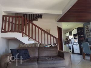 Image 4 - 831004
