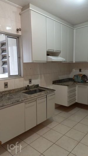 Image 5 - 831014