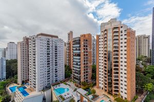 Image 5 - 831085