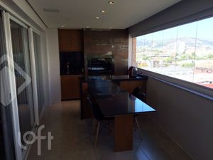 Image 6 - 831089