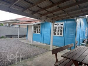 Image 9 - 831090