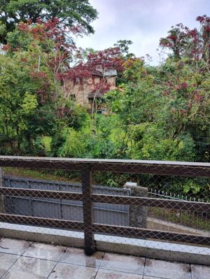 Image 9 - 831214