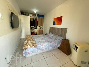 Image 4 - 831299