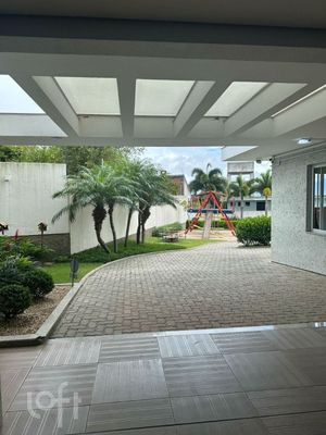Image 53 - 831341