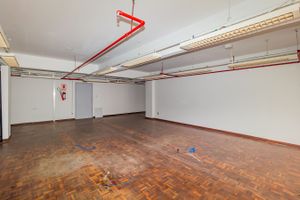 Image 3 - 831529