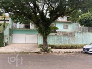 Image 1 - 831561