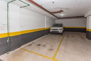 Image 34 - 831609