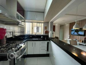 Image 7 - 831701