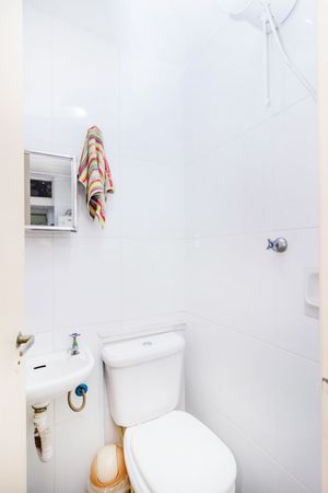 Image 34 - 831754